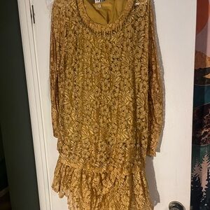 Elegant Gold Lace Dress